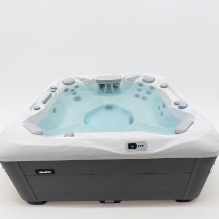 Whirlpool Cypress - Spa at Home